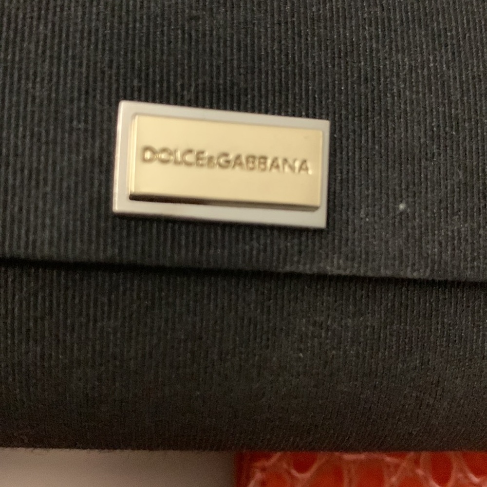 Dolce and Gabbana Case and Box.. authentic - Picture 2 of 6